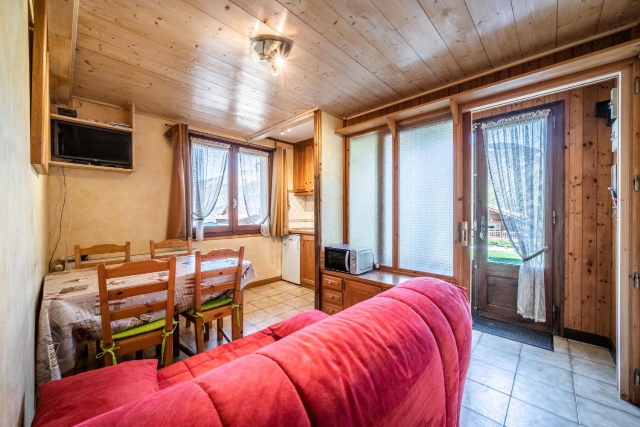 Chenives - Apartment